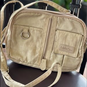 Multisac crossbody